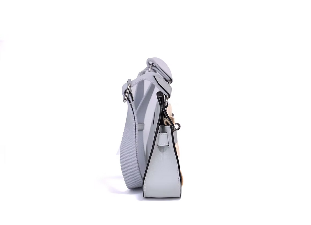 Hermès Jypsiere in Blue Glacier Swift Leather with Palladium Hardware