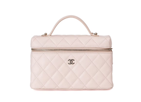 Chanel Vanity with Chain Calfskin light pink