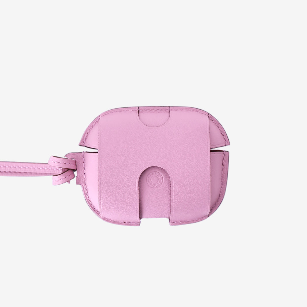 Hermès AirPods Pro Case in Mauve Pale Swift Calfskin Leather front view back view