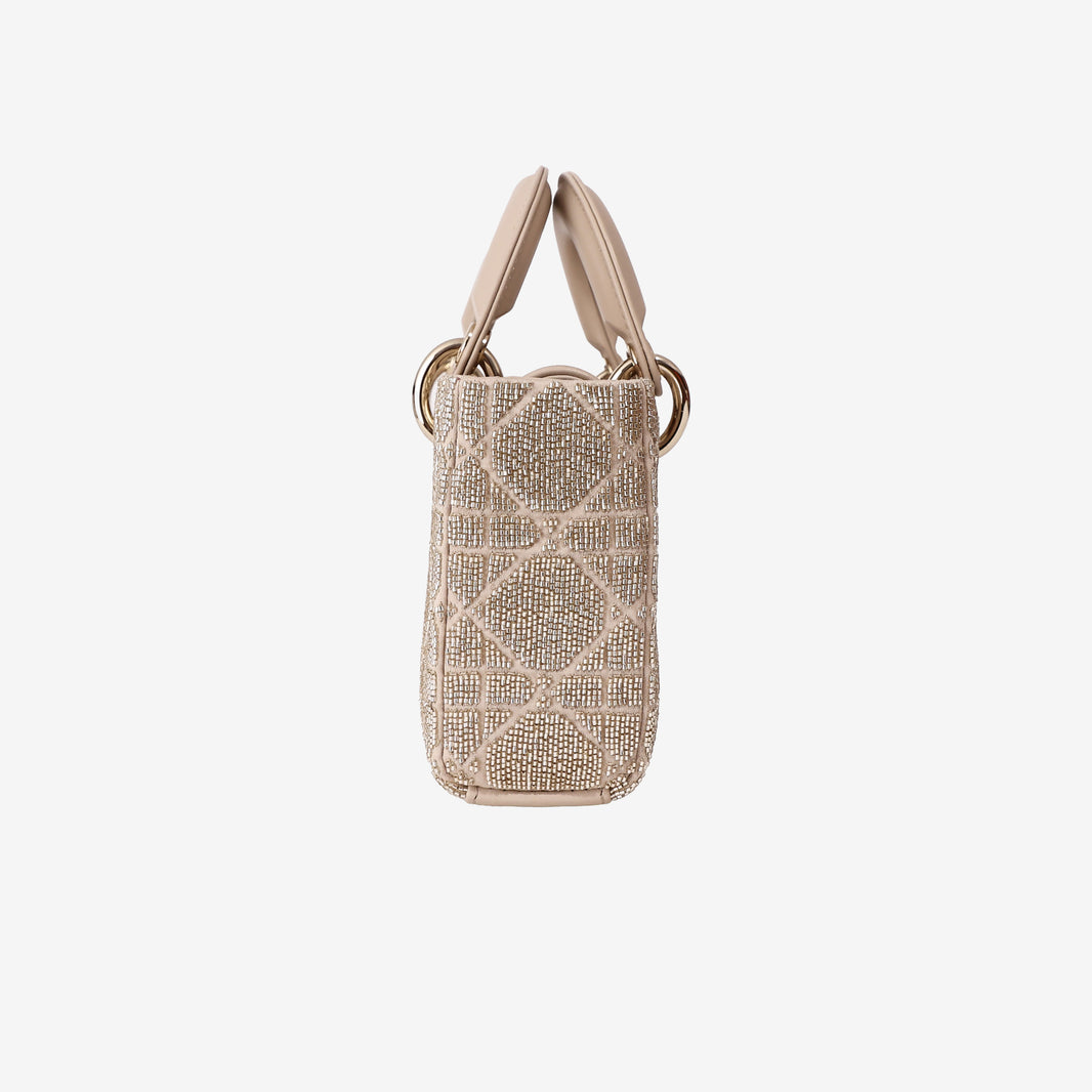 Dior D-Joy Bag in Beige Raffia with Cannage Motif and Gold Hardware