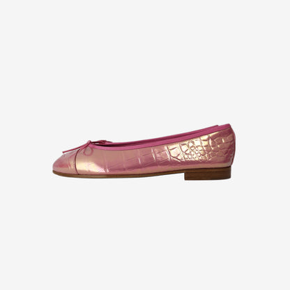 Chanel 26K Ballet Flats in Pink Turquoise Leather (Size 38)