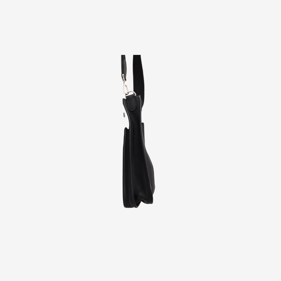 Hermès Evelyne 33 in Black Clemence Leather with Palladium-Plated Hardware