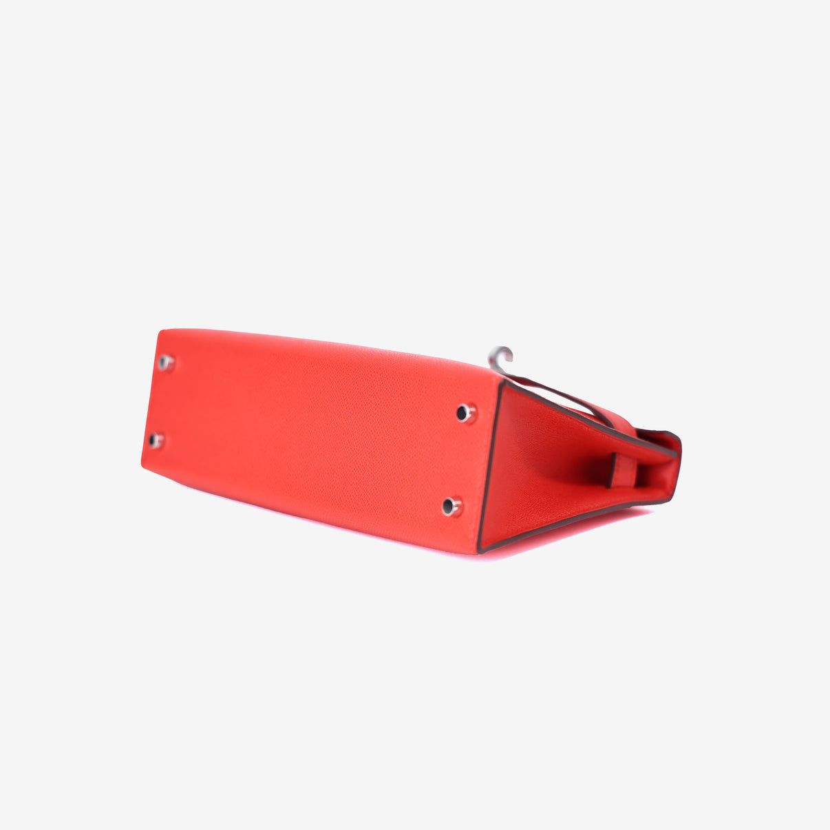 Hermès Mini Kelly 20 in Rouge Tomate Epsom Leather in Gold Hardware bottom side view