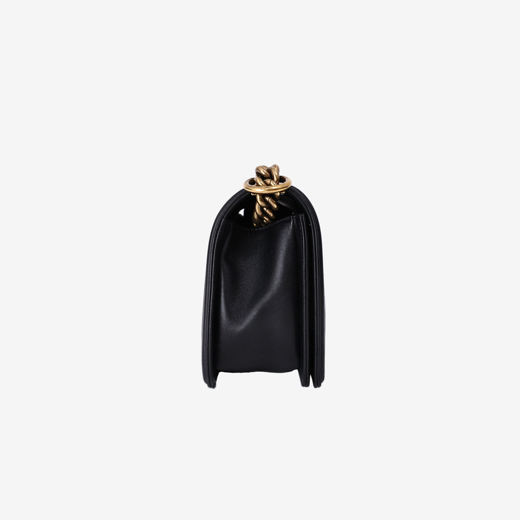 Chanel Boy Bag in White Black and Blue Lambskin Leather with Gold Hardware