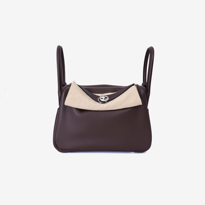 Hermès Lindy 26 in Moka Evercolor Leather with Palladium Hardware front view
