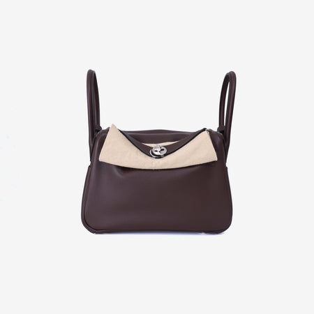 Hermès Lindy 26 in Moka Evercolor Leather with Palladium Hardware front view