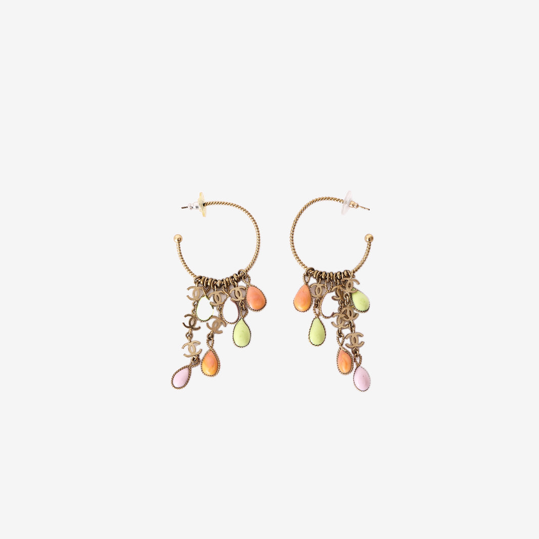 Chanel Vintage Gripoix Earrings in Gold-Tone Metal with Multicolour Detailing