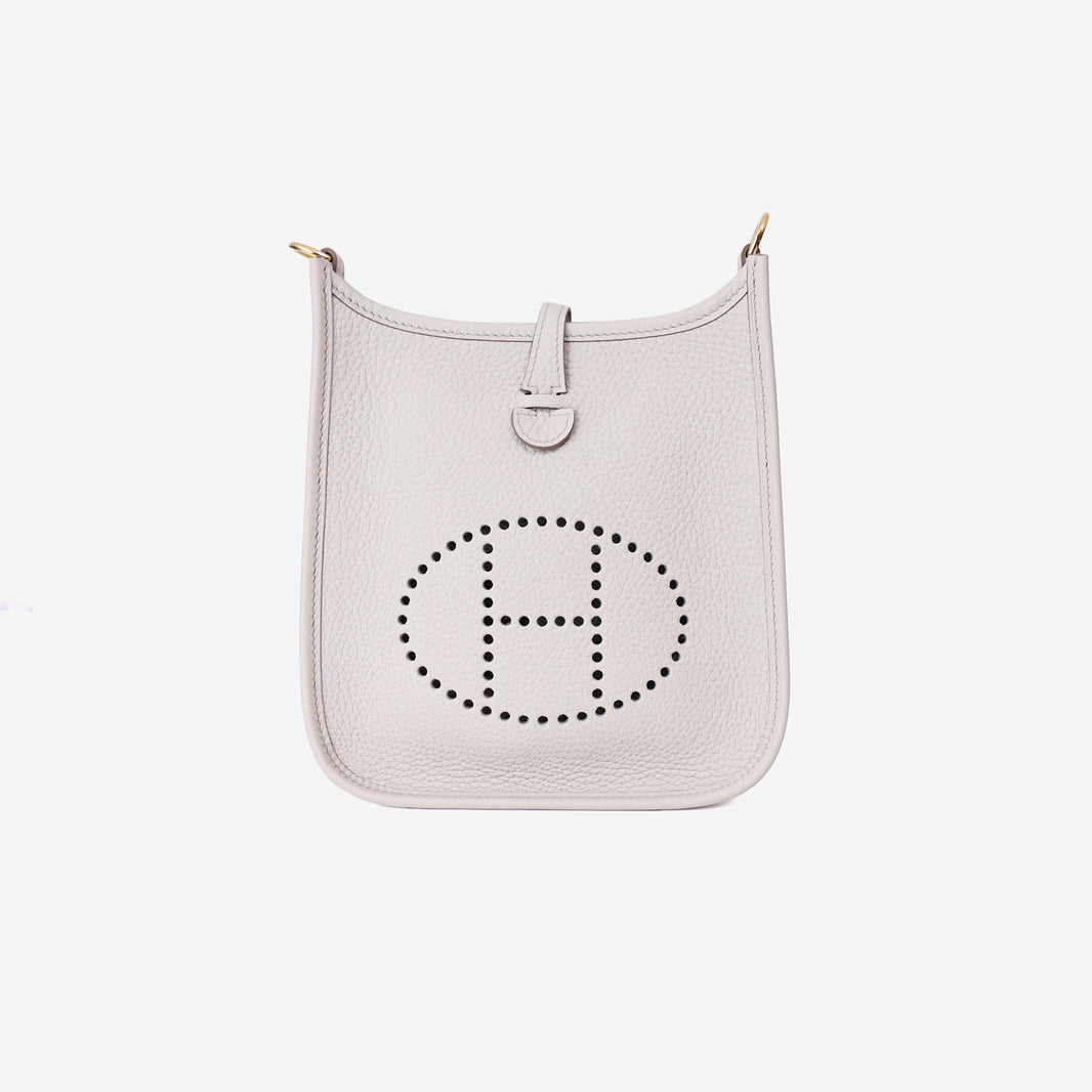Hermès Evelyne 16 in Beton Clemence Leather with Gold Hardware front view