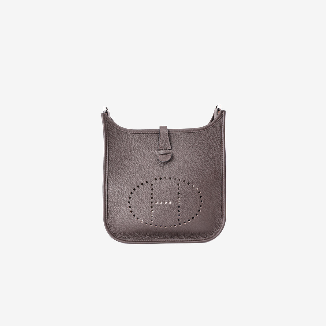 Hermès Evelyne 23 in Ebene Clemence Leather with Palladium Hardware