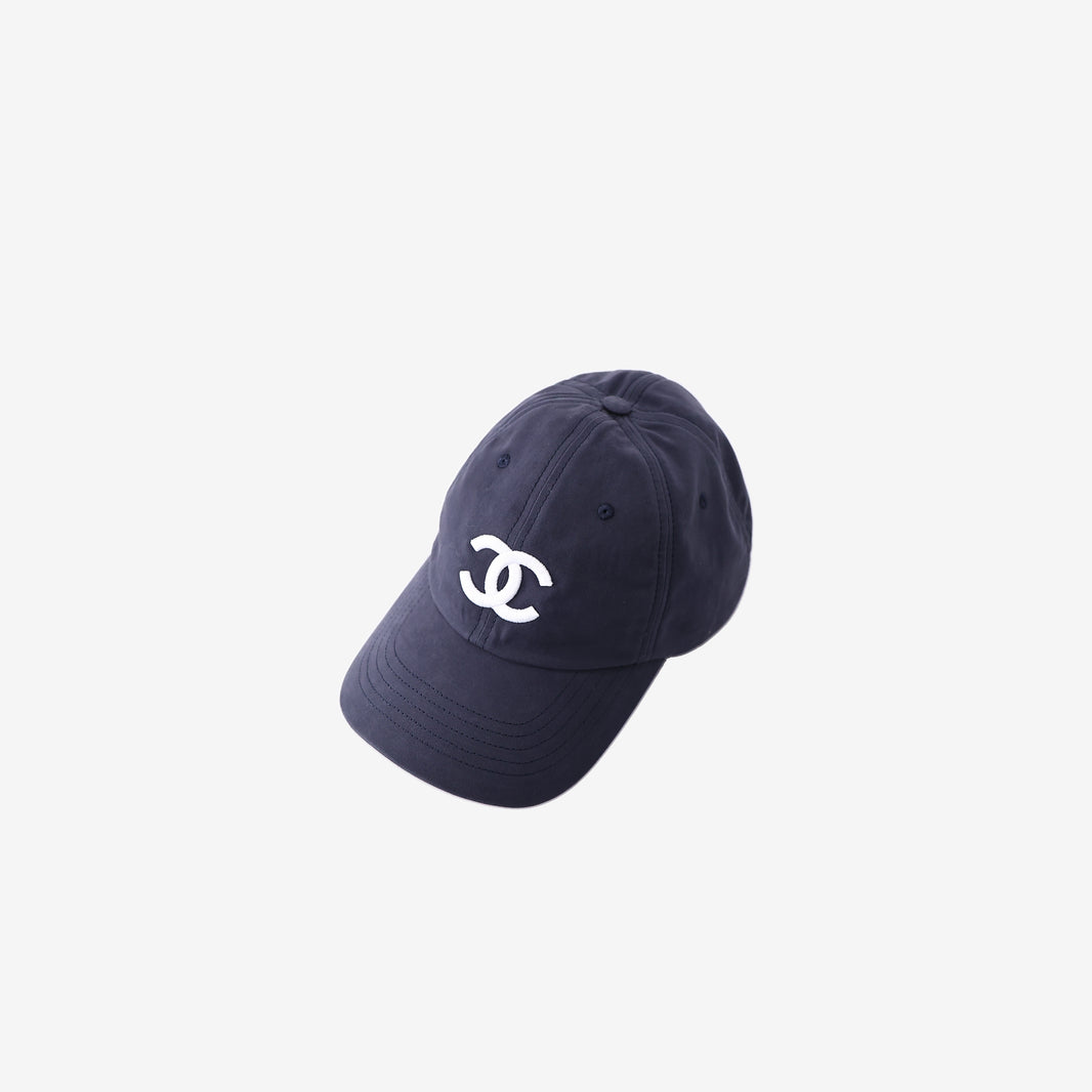 Chanel 26A CC Logo Cap in Navy/White Cotton (Contact to Enquire)