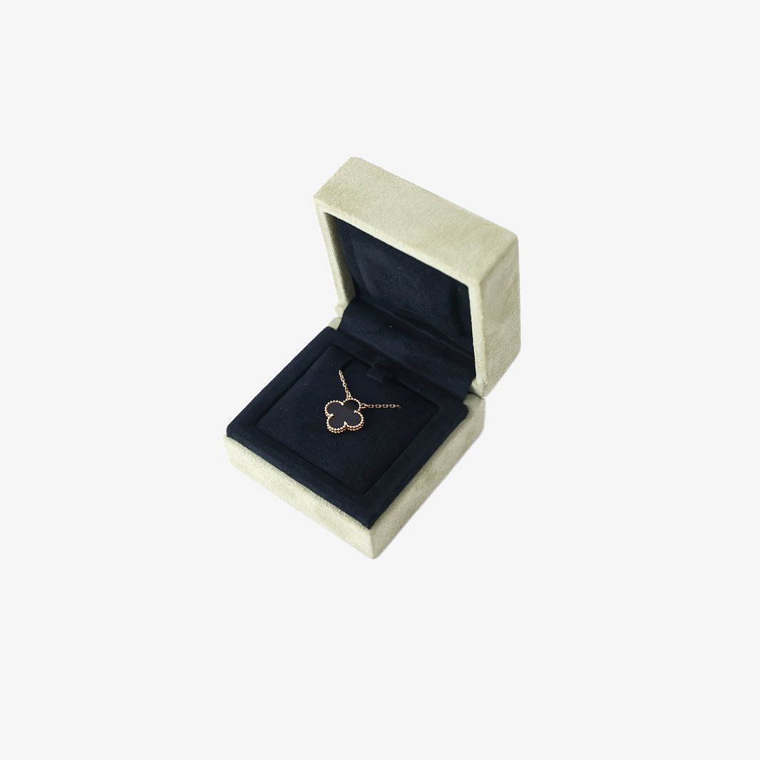 Van Cleef & Arpels Vintage Alhambra Pendant in Yellow Gold & Onyx
