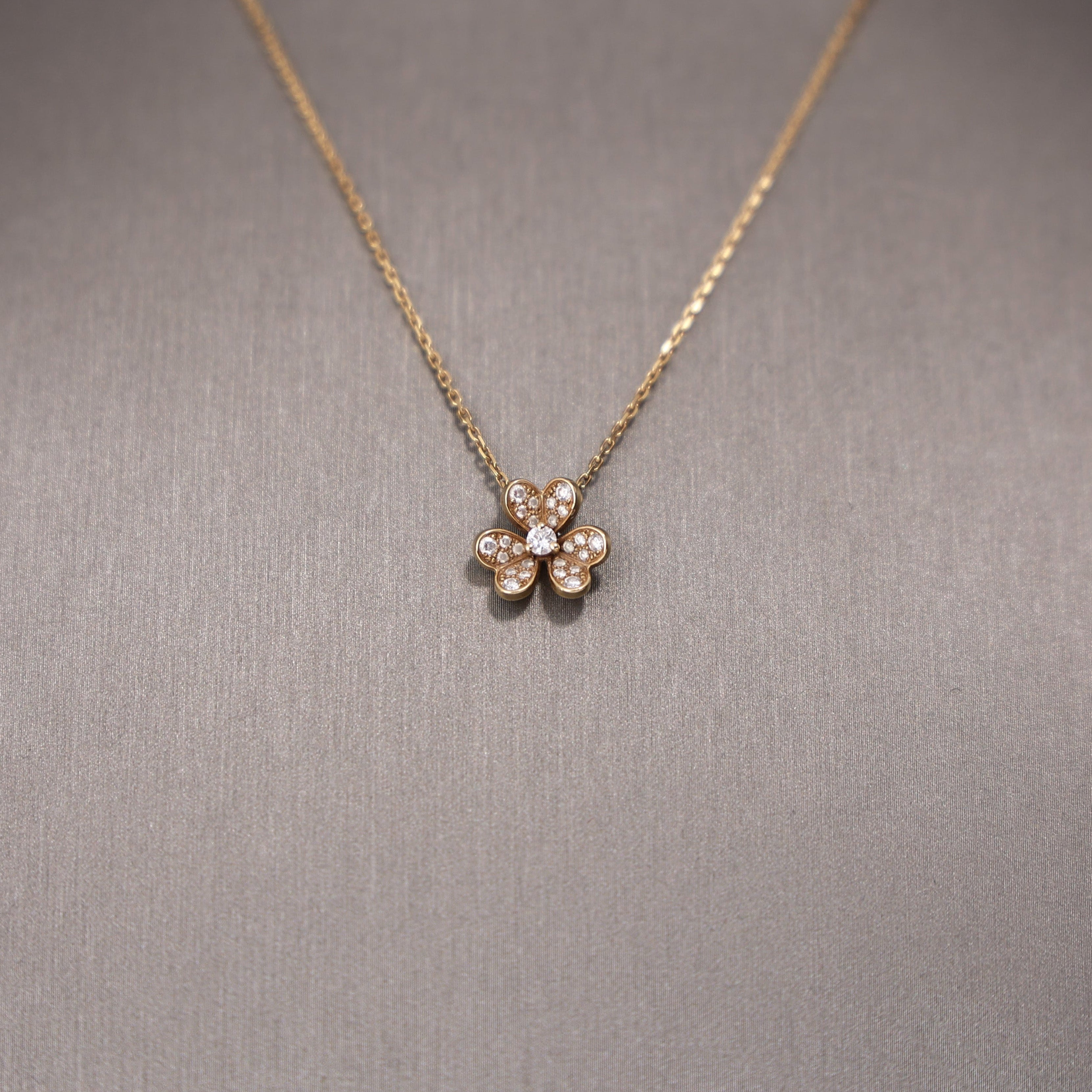 Van Cleef & Arpels Frivole Mini Diamond Necklace in 18k Pink Gold with Diamonds detail view