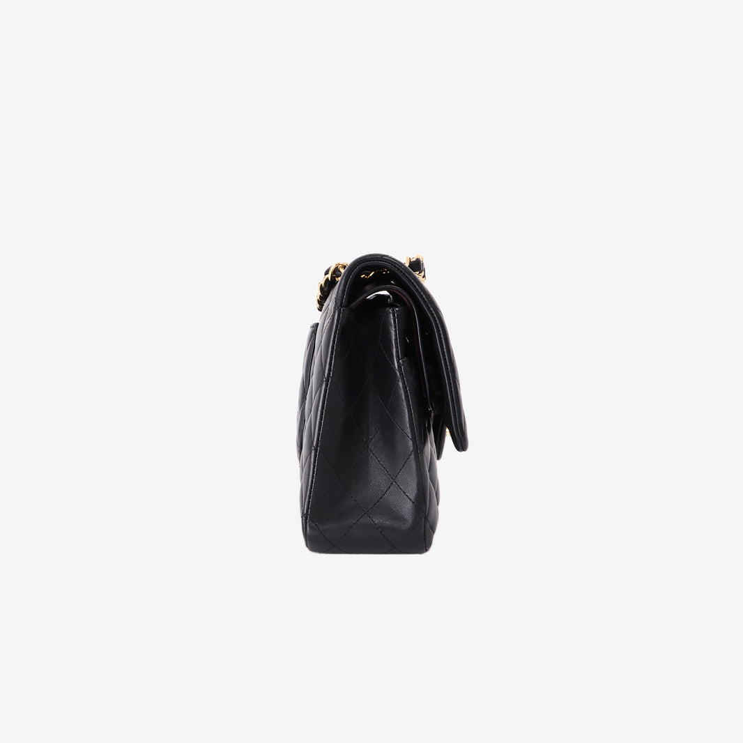 Chanel Classic Flap Bag Medium in Black Lambskin with Gold Hardware
