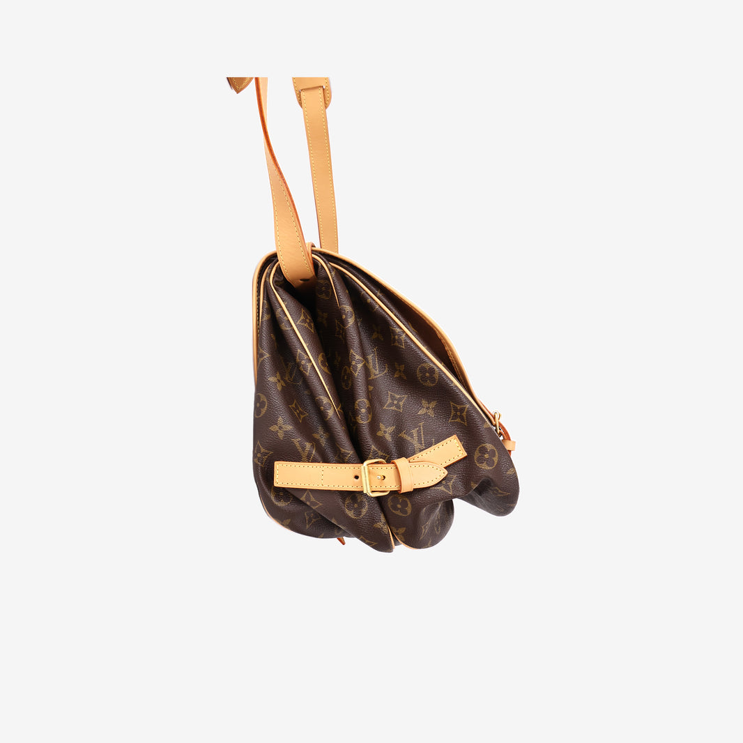 Louis Vuitton Saumur 35 in Monogram Canvas