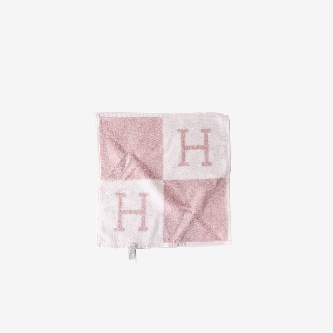 Hermès Avalon Wash Cloth in Rose Lilas Combed Cotton