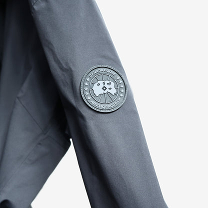 Canada Goose Waterproof Long Jacket in Black (Size L)