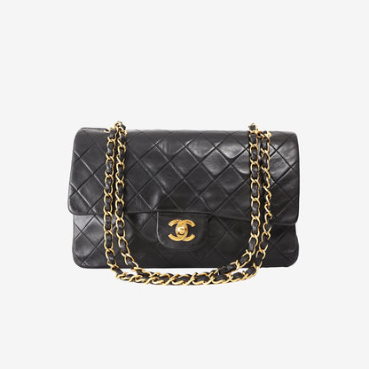 Chanel Vintage Classic Flap Medium in Black Lambskin Leather with Gold Hardware