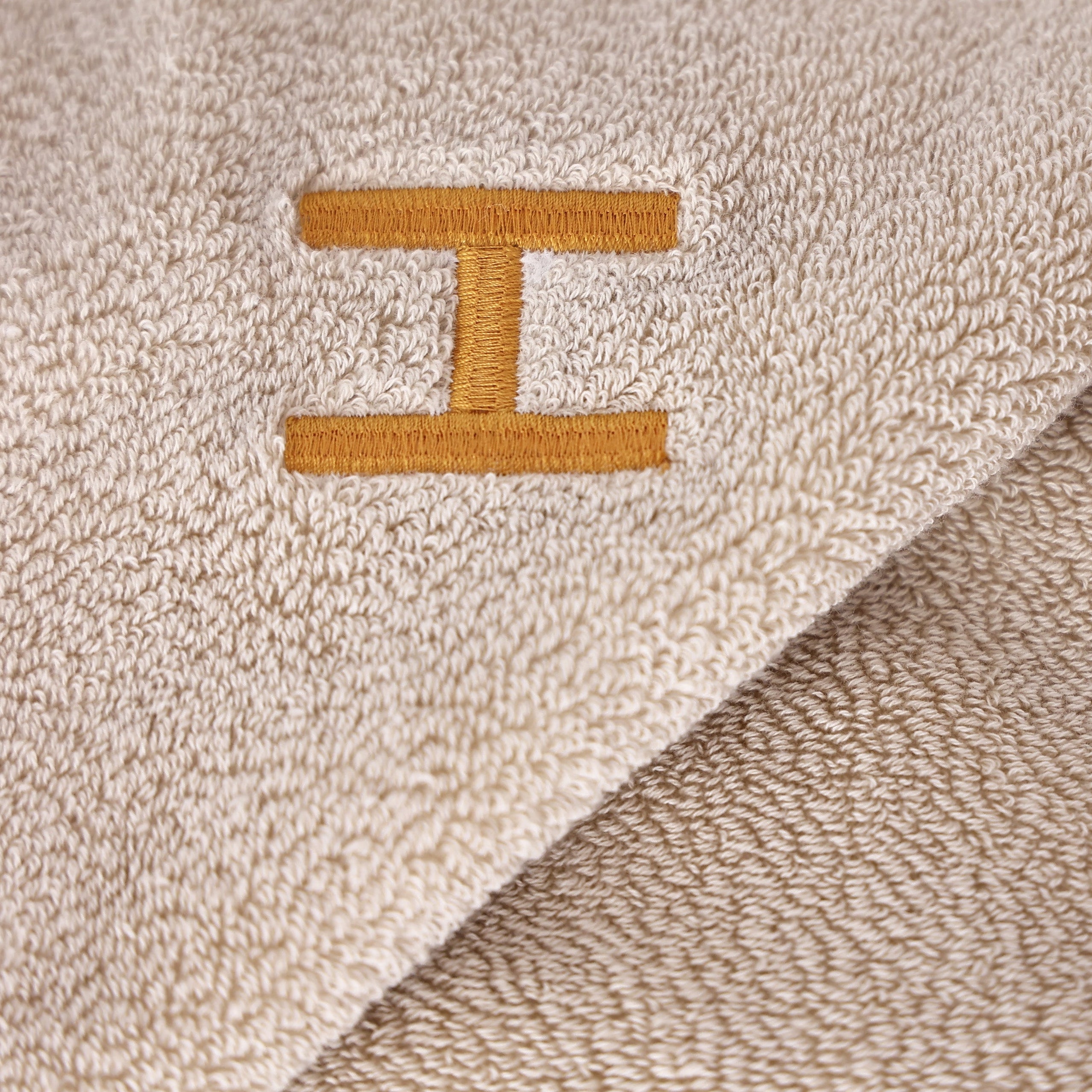 Hermès Carré Towel Vis Versa Nacré Wash Cloth in Naturel/Tan Cotton detail view