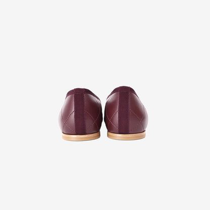 Chanel Coco Beach Cambon Ballet Flats in Burgundy/White Lambskin Leather (Sizes Available)