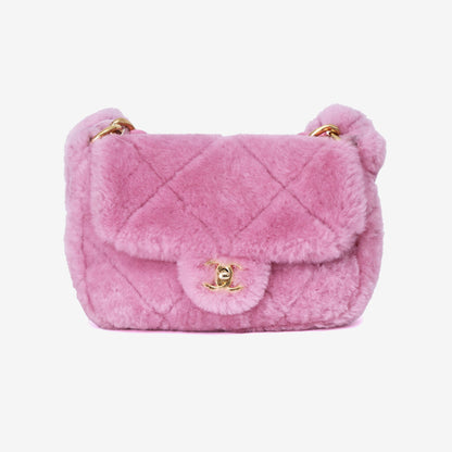 Chanel 22 Pink Shearling Flap Bag in Pink Shearling Lambskin Leather with Gold Hardware (Contact to Enquire)