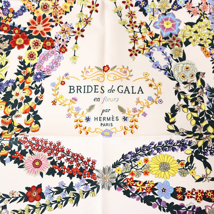 Hermès Brides de Gala en Fleurs Carré 90 in Noir Ivoire Multicolour Silk