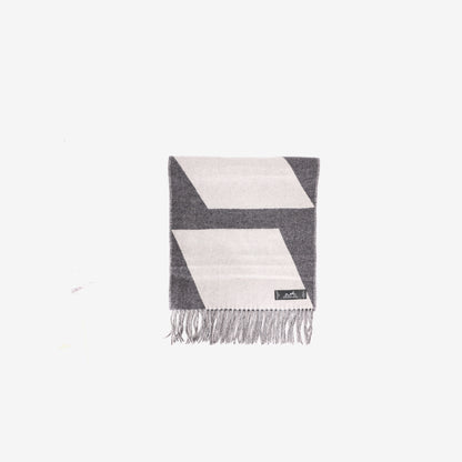 Hermès Kazak Optic Scarf in Grey and White Cashmere