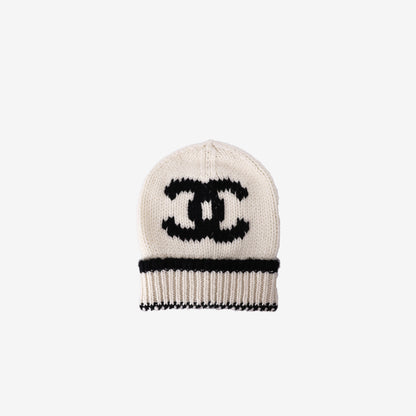 Chanel Cloche Beanie in White Cashmere