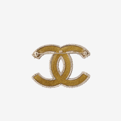 Chanel CC Brooch in Gold-Tone Metal with Crystal Embellishment