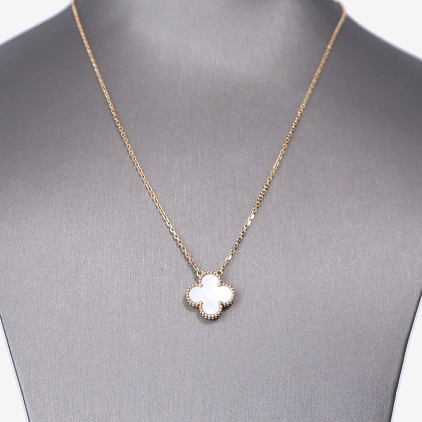 Van Cleef & Arpels Vintage Alhambra Pendant in White Mother of Pearl 18K Yellow Gold detail view