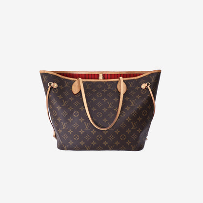 Louis Vuitton Neverfull MM in Monogram Coated Canvas with Gold Hardware