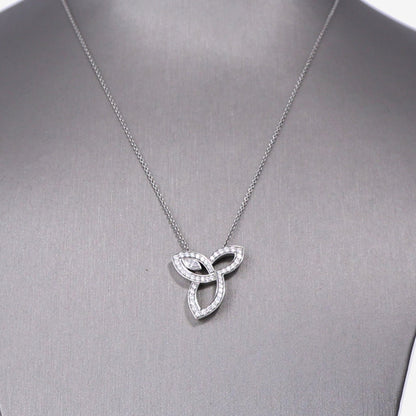 Harry Winston Lily Cluster Diamond Pendant in White Gold with Diamond detail view