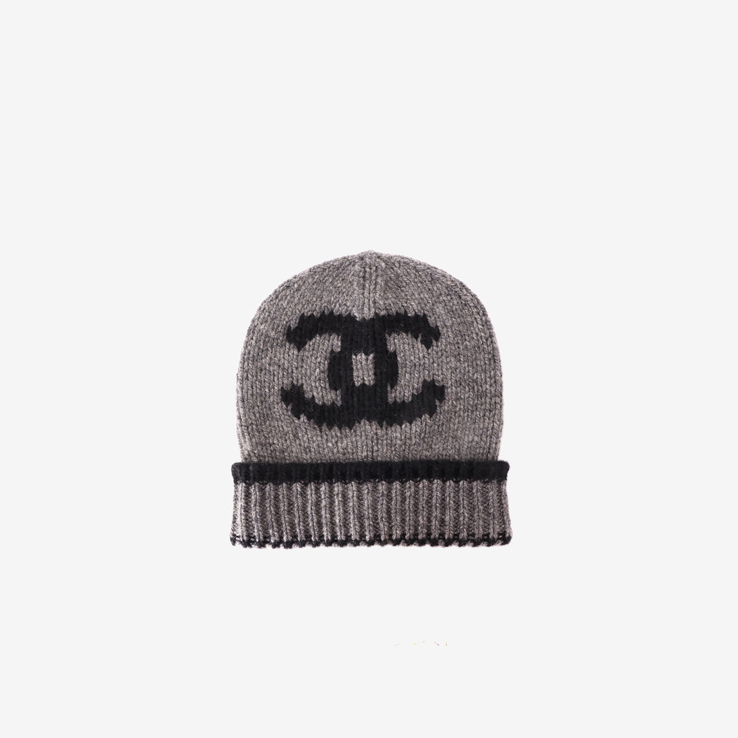 Chanel Cloche Beanie in Grey & Black Cashmere