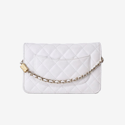 Chanel Wallet on Chain in White Caviar Leather with Gold Hardware