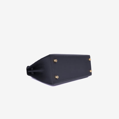 Hermès Kelly 25 in Noir Epsom Leather in Gold Hardware bottom side view
