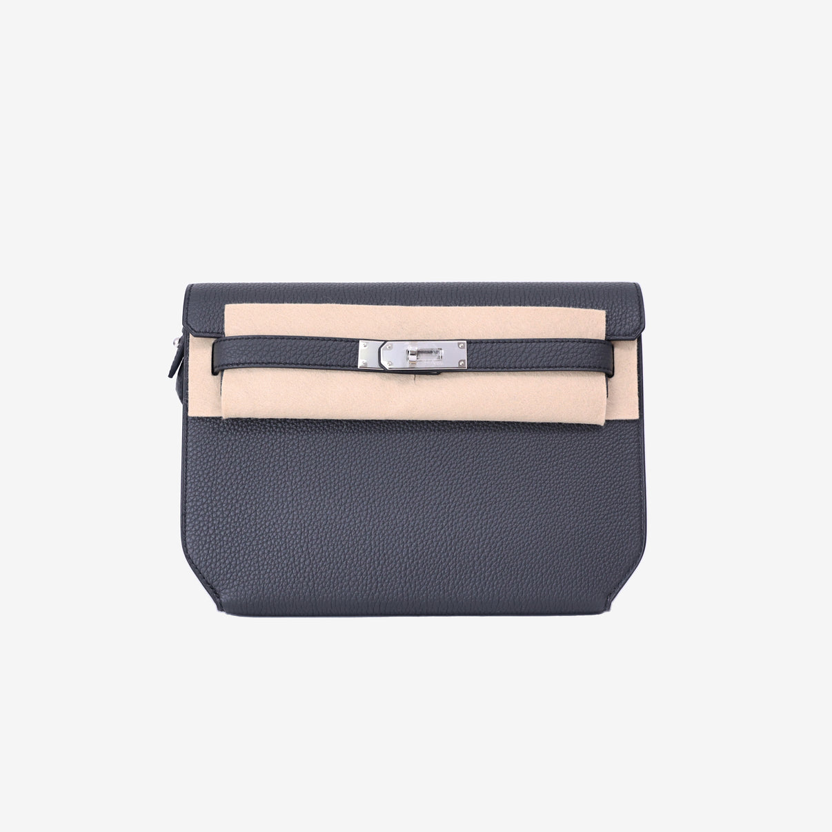 Hermès Kelly Dépêches in Plum Togo Leather with Palladium Hardware front view