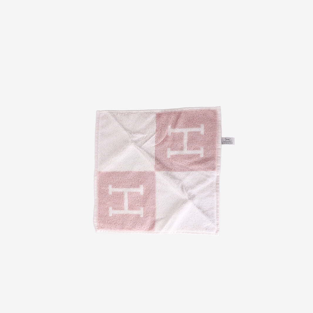 Hermès Avalon Wash Cloth in Rose Lilas Combed Cotton