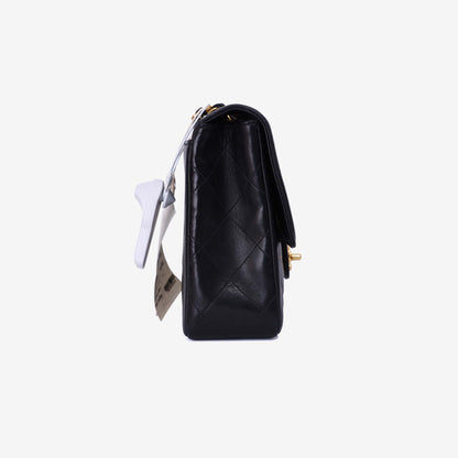 Chanel Classic Flap Medium Vintage in Black Lambskin Leather with Gold Hardware