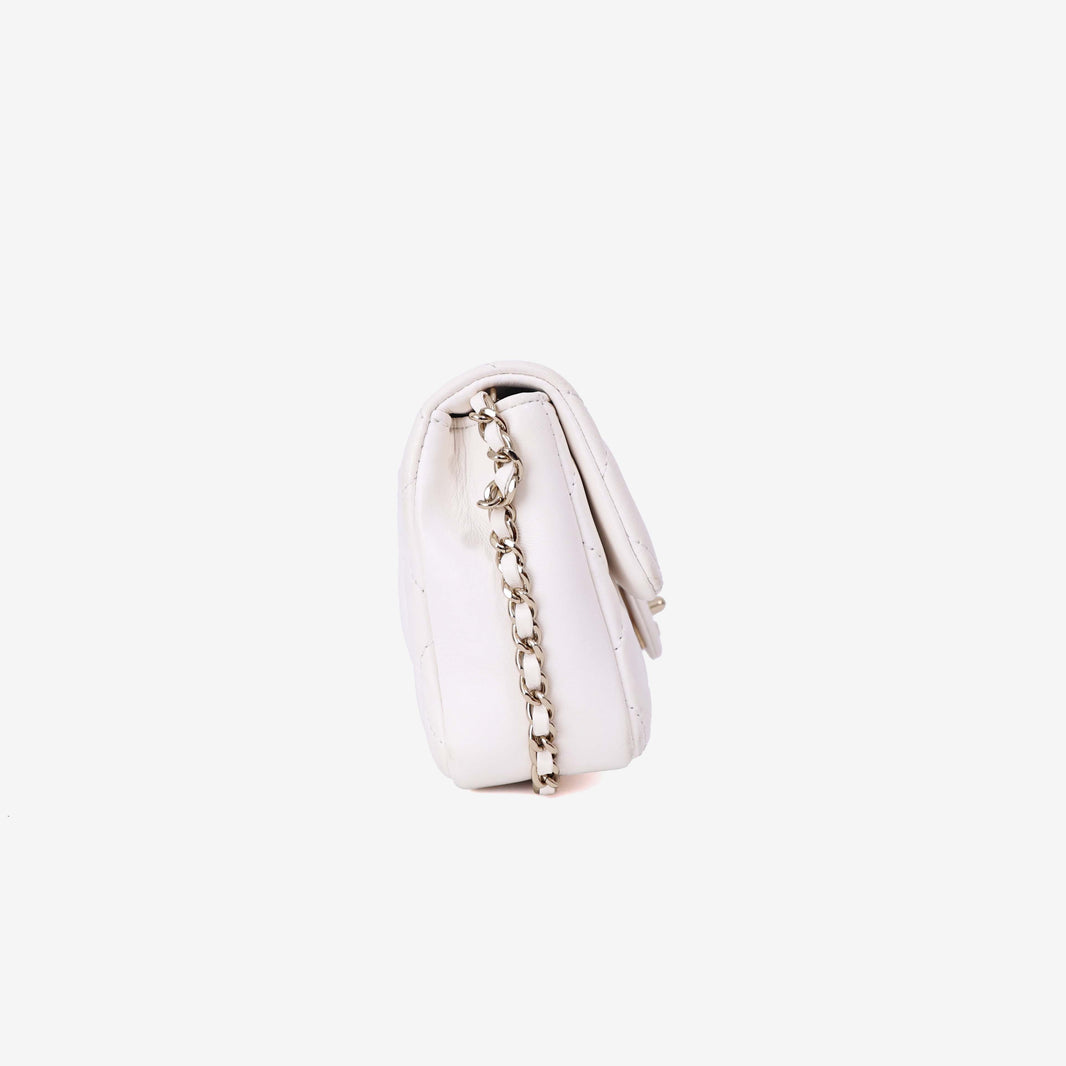 Chanel Pearl Crush Flap Bag in White Calfskin Leather with Gold Hardware side view