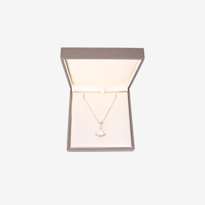 Bvlgari Divas’ Dream Pendant in 18k Rose Gold with Mother-of-Pearl