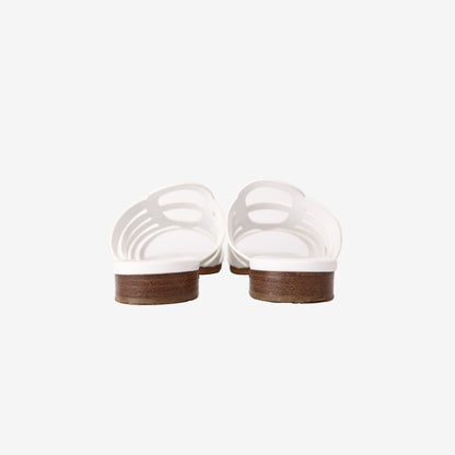 Hermès Camelia Flat Sandals in White Calfskin Leather (Size 37)