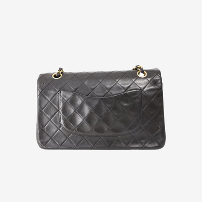 Chanel Vintage Classic Flap Medium in Black Lambskin Leather with Gold Hardware