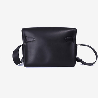 Hermès Kelly Messenger in Noir Evergrain Leather with Palladium Hardware back view