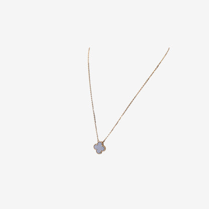 Van Cleef & Arpels Vintage Alhambra Pendant in Yellow Gold & Onyx