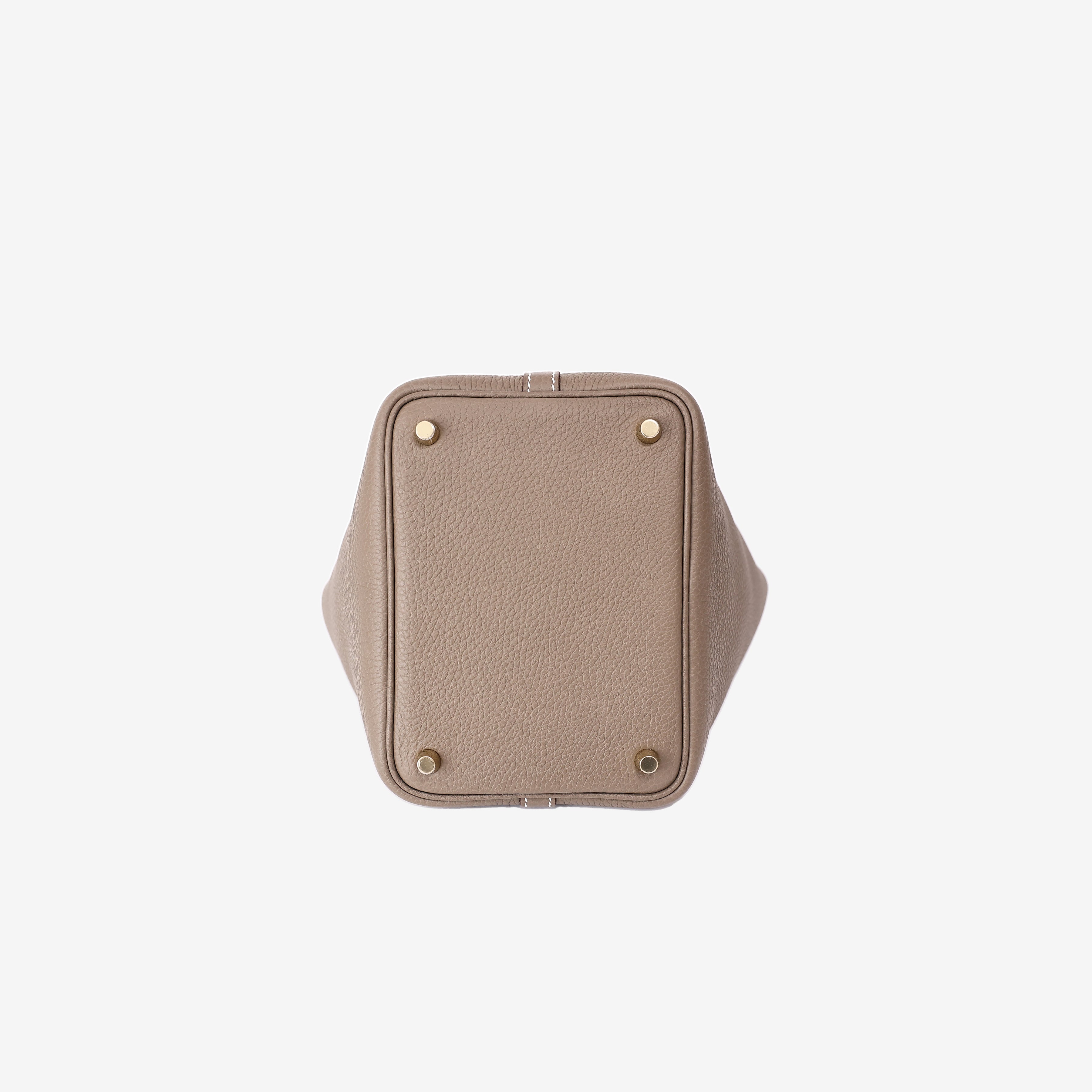 Hermès Picotin 18 in Étoupe Clemence Leather with Gold Hardware bottom view