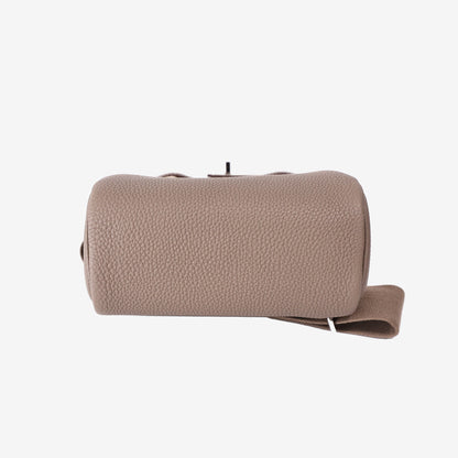 Hermès HAC à Dos 18 in Etoupe Togo Leather with Palladium Hardware