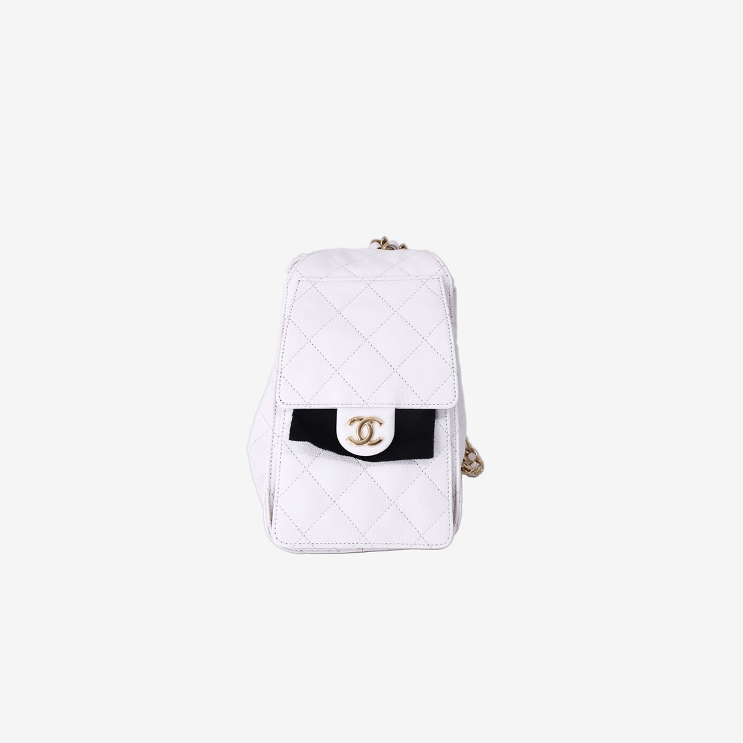 Chanel 25 Small Handbag in White Caviar Leather with Gold Hardware