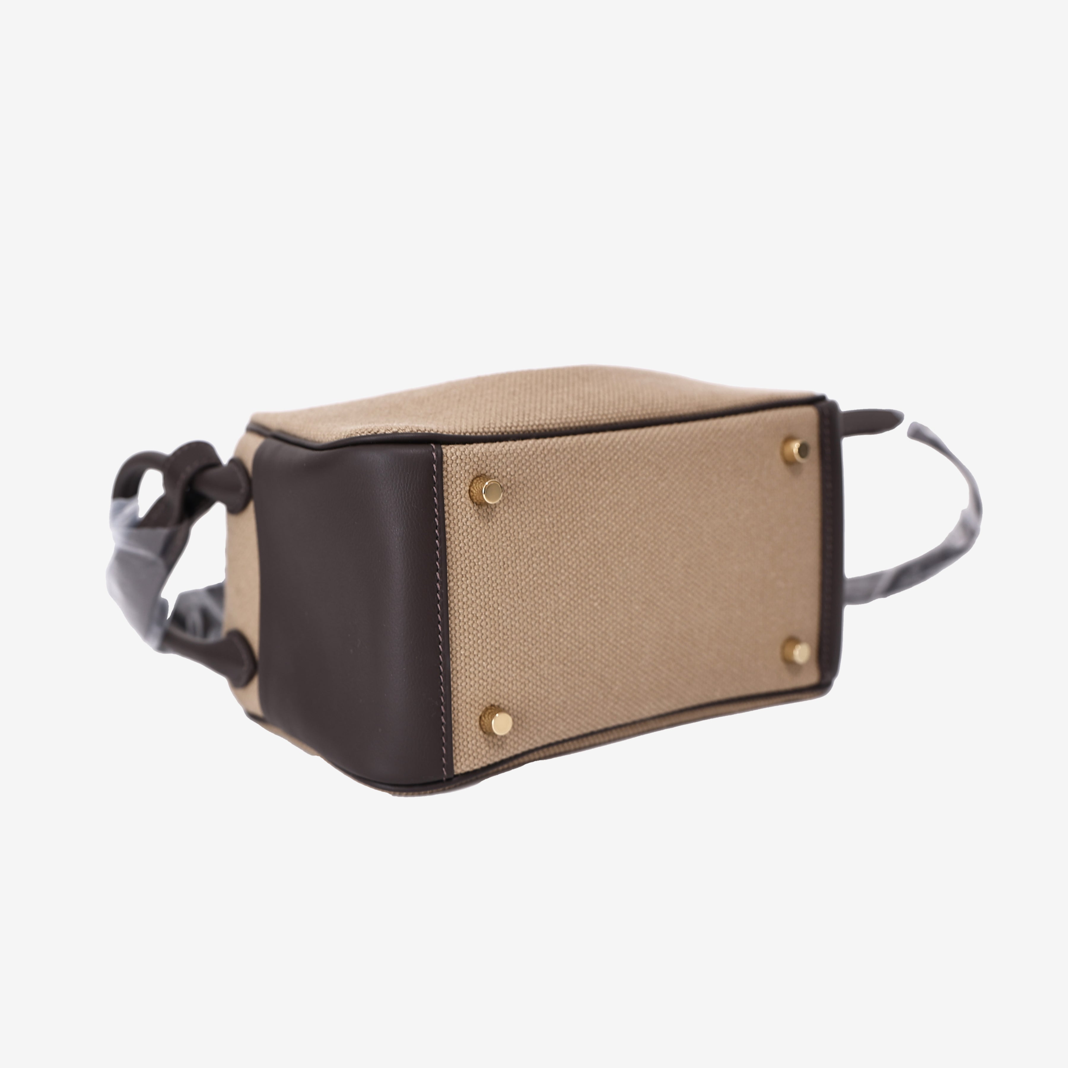 Hermès Mini Lindy Cargo in Ecru Toile Canvas and Ébène Swift Leather with Gold Hardware bottom side view