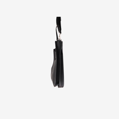 Hermès Evelyne 33 in Black Clemence Leather with Palladium-Plated Hardware