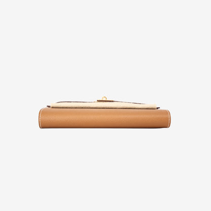 Hermès Kelly To Go in Gold Epsom Leather with Gold Hardware bottom view