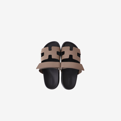 Hermès Chypre Sandals in Etoupe Epsom Leather (Sizes Available)